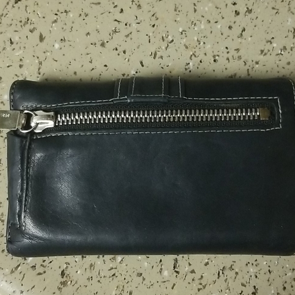 Black leather Perlina Wallet 5 x 3 - Picture 2 of 4